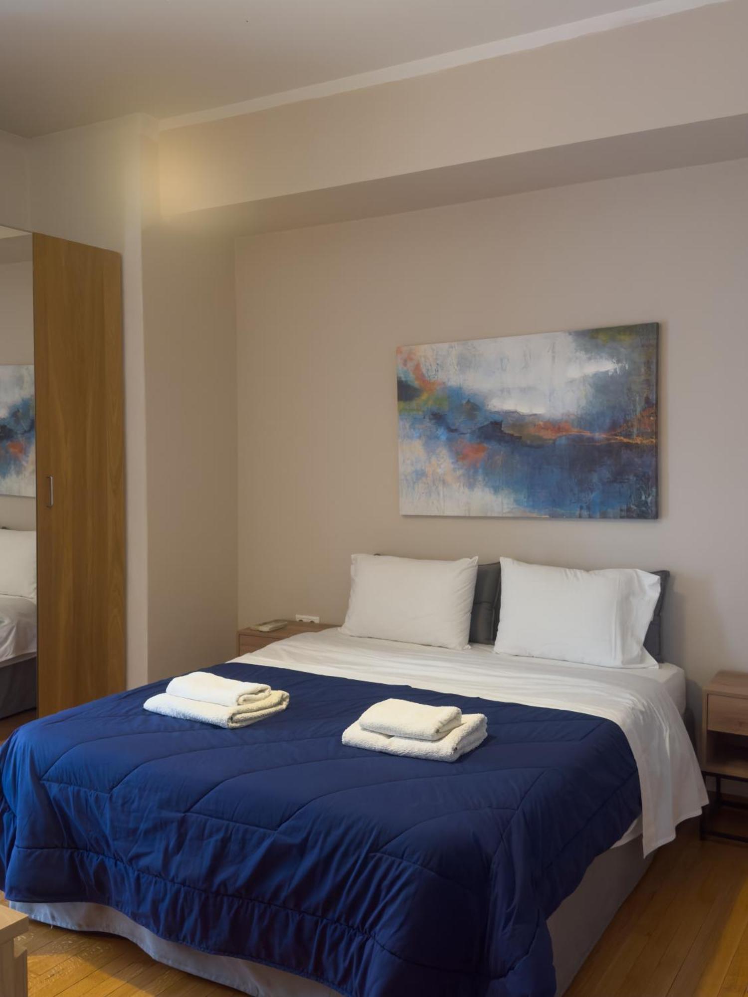 Ermou 44 - Family Apartment アテネ エクステリア 写真