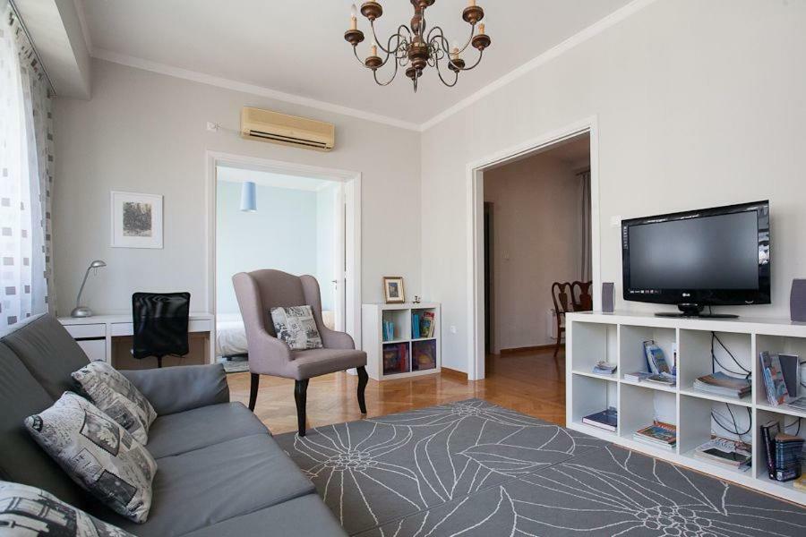 Ermou 44 - Family Apartment アテネ エクステリア 写真